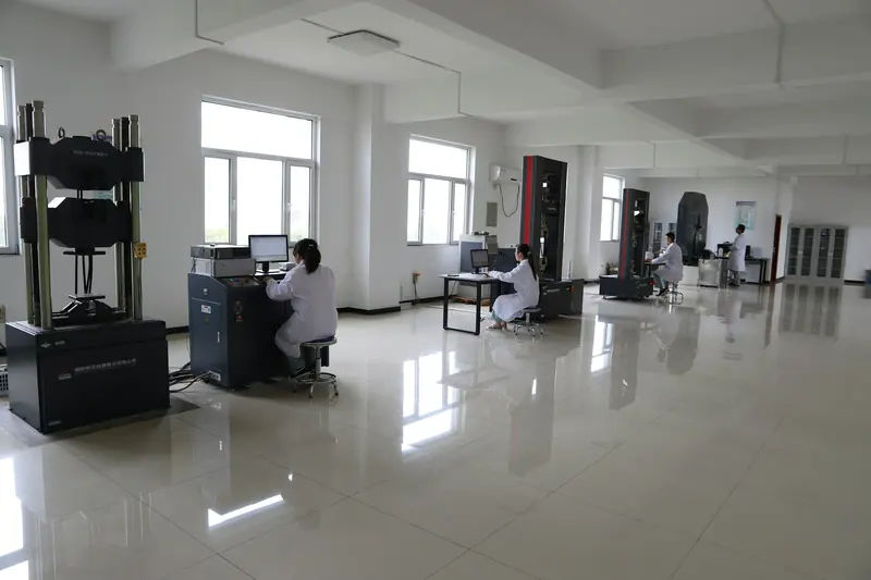 Testing laboratory with material testing machines
